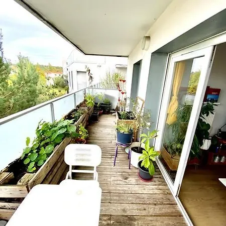 Apartment Cosy - Balcon - Parking Gratuit - 10min Centre *