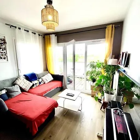Cosy - Balcon - Parking Gratuit - 10min Centre